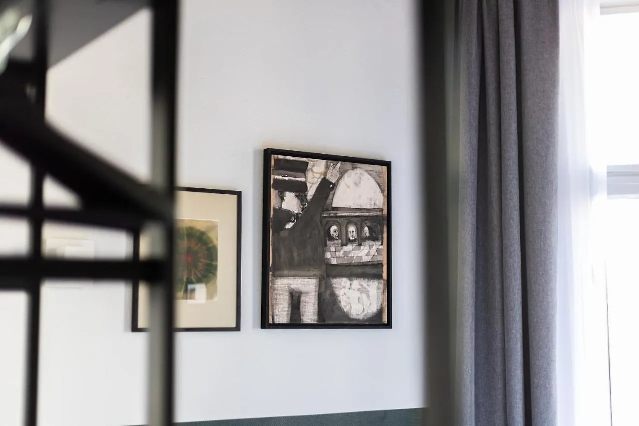 Weber Hotel 397 Amsterdam